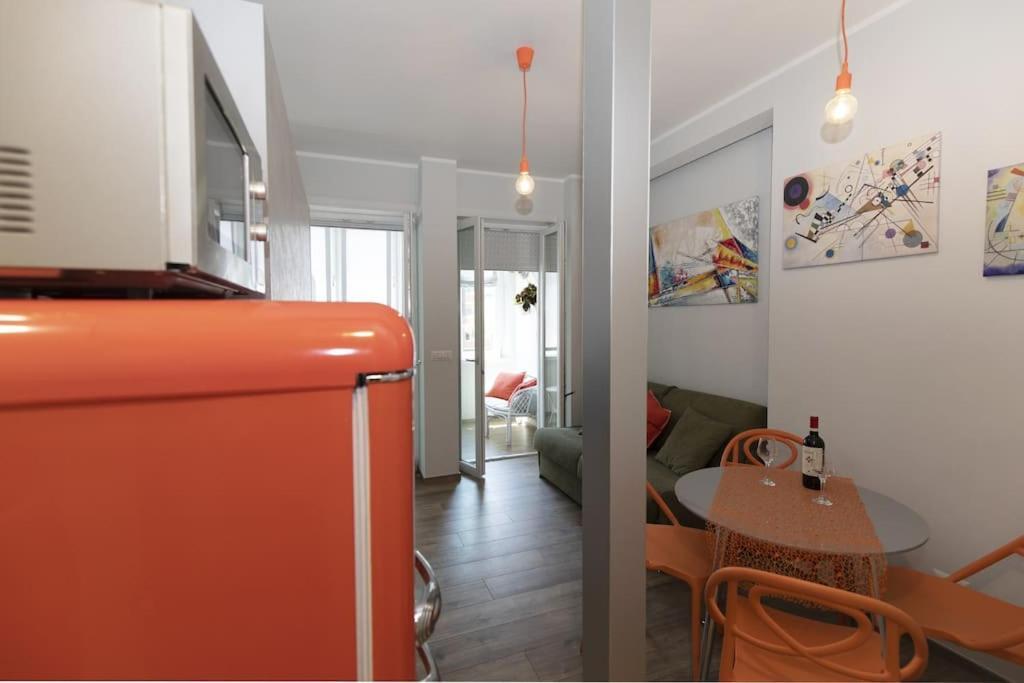 Jovialis - Casa Vacanze โรม ภายนอก รูปภาพ
