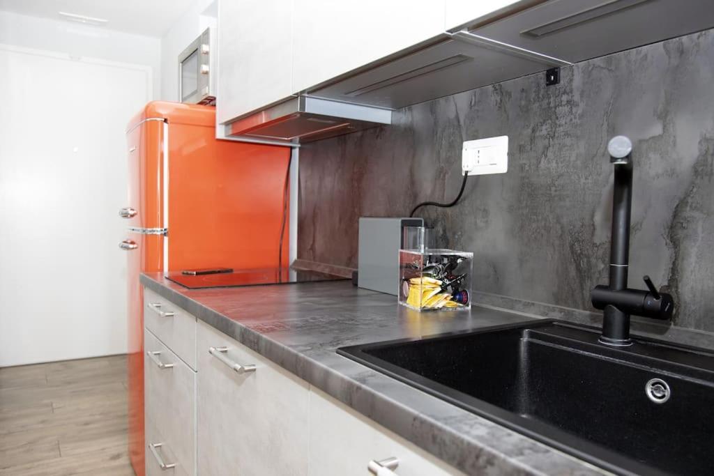 Jovialis - Casa Vacanze โรม ภายนอก รูปภาพ
