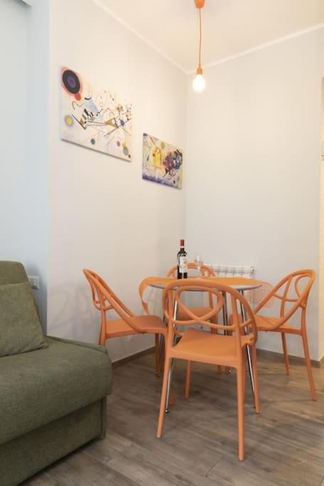 Jovialis - Casa Vacanze โรม ภายนอก รูปภาพ